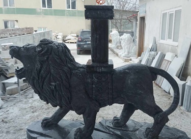 Mermer aslan heykeli 03