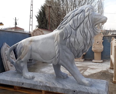 mermer aslan heykeli-808
