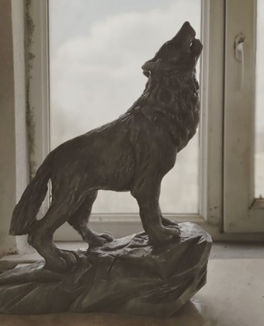 Mermer  afyon gri bozkurt heykel- 302